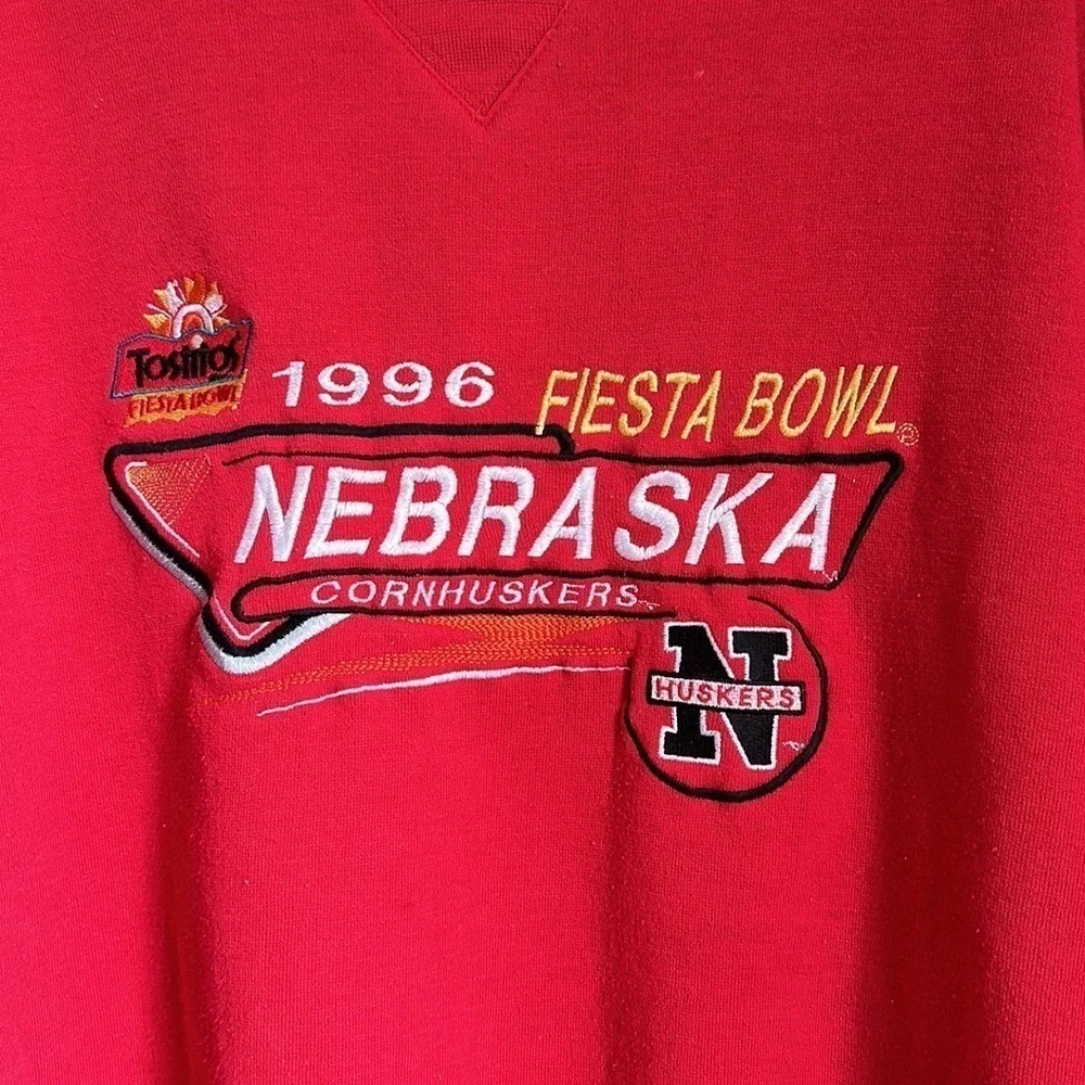 Vintage Midwest Embroidery 1996 Fiesta Bowl Nebraska Cornhuskers Football Crew - Picture 2 of 6